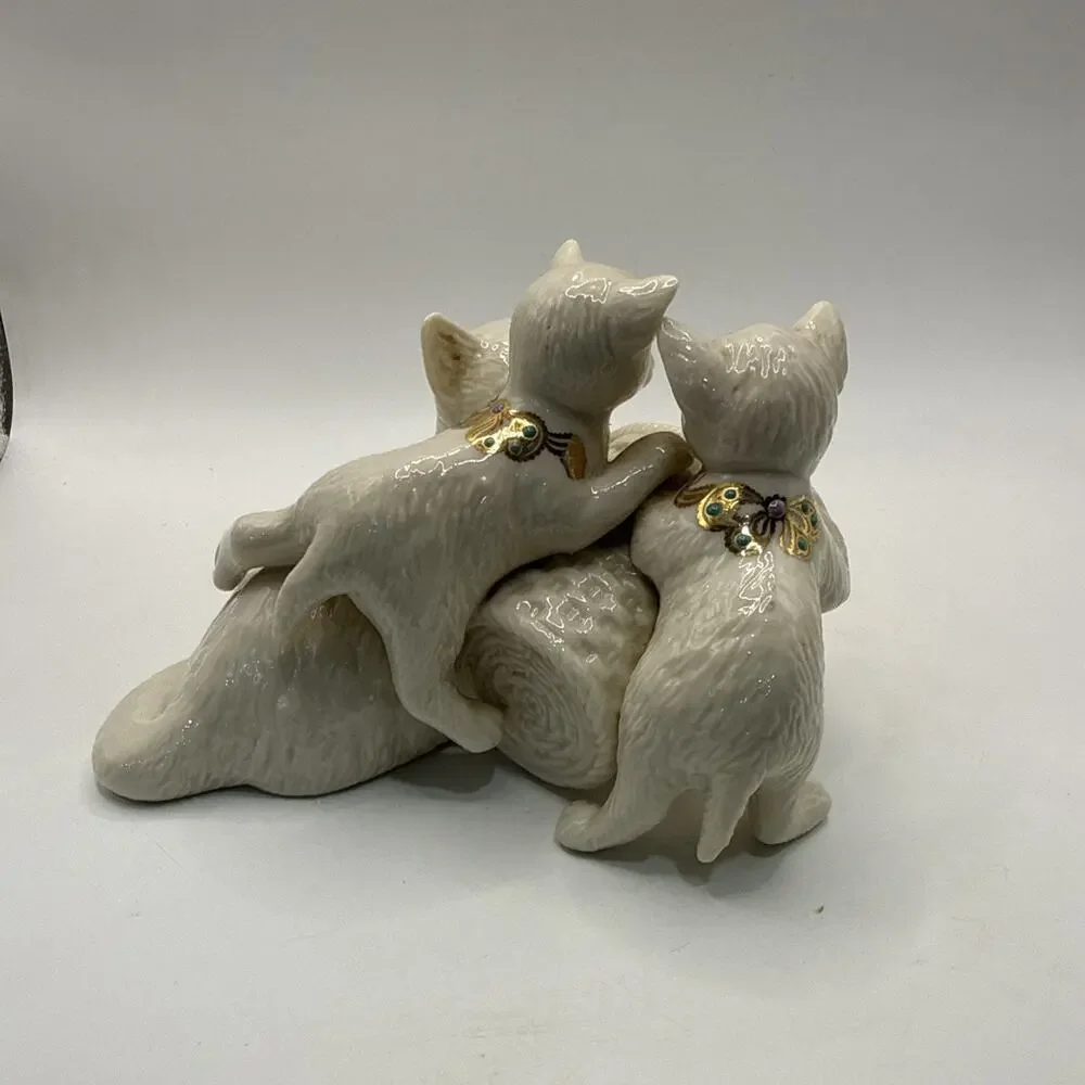 Lenox Quartz Three Cats Cream Porcelain Table Clock *